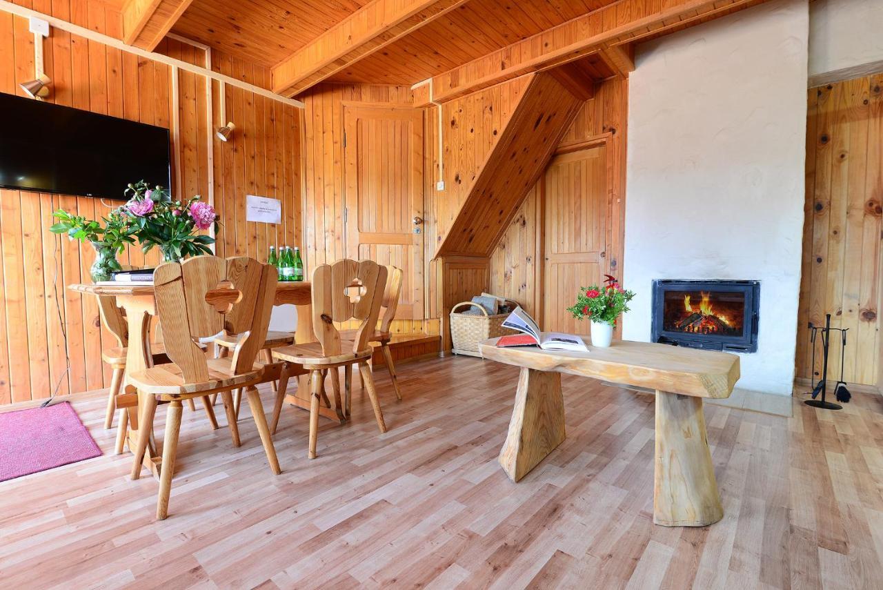 Perelka Bieszczady Domki チスナ エクステリア 写真
