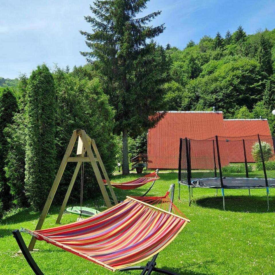 Perelka Bieszczady Domki チスナ エクステリア 写真